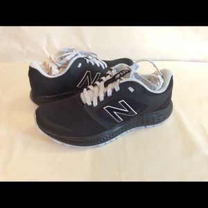 New Balance 520 NEW Sz 9